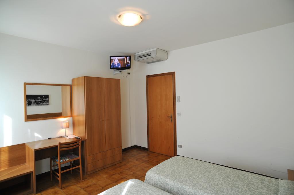 Albergo Croce D'Oro Dolce Экстерьер фото