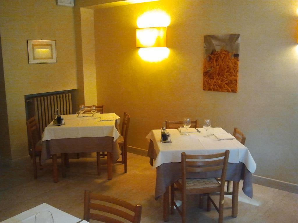 Albergo Croce D'Oro Dolce Экстерьер фото